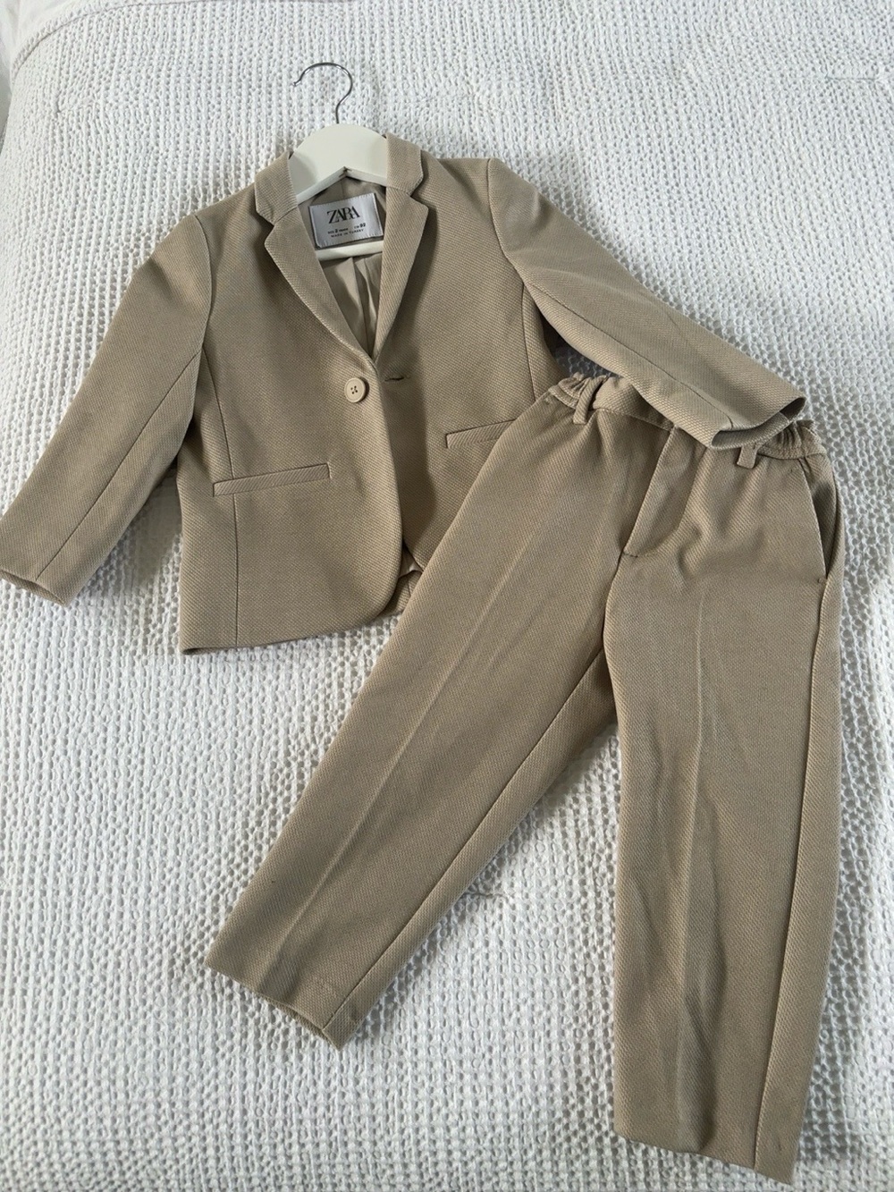 Zara Kids Beige Suit Set Size 2 Years - Picture 2 of 6